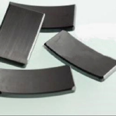 Hoogtemperatuurferrietmagneet voor industriële machines