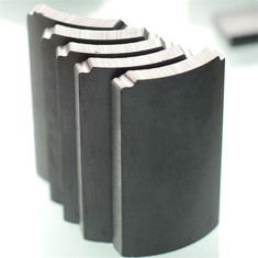 Het Blok Ring Shape van houtskoolgray anisotropic ferrite magnet arc